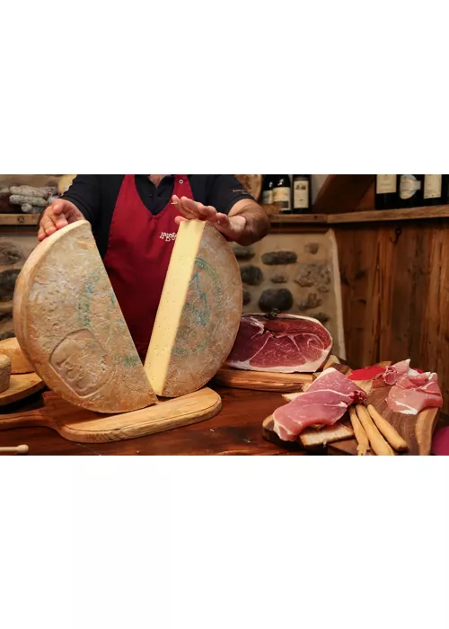 fontina cheese and hams from Valle d'Aosta