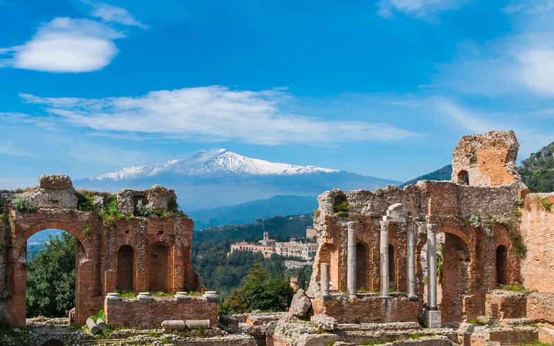 History and interesting facts about Taormina