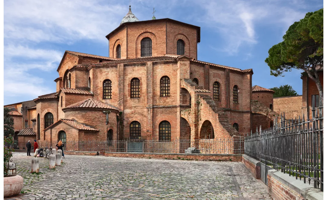 in the footsteps of dante on a motorbike