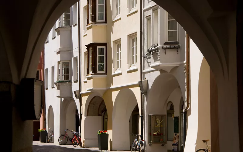 Tradition et innovation : Gasthaus et clubs branchés