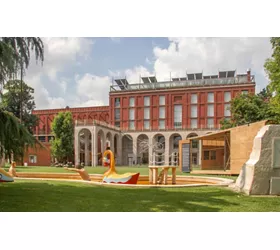 Kunst und Design treffen sich in Mailand auf der Triennale