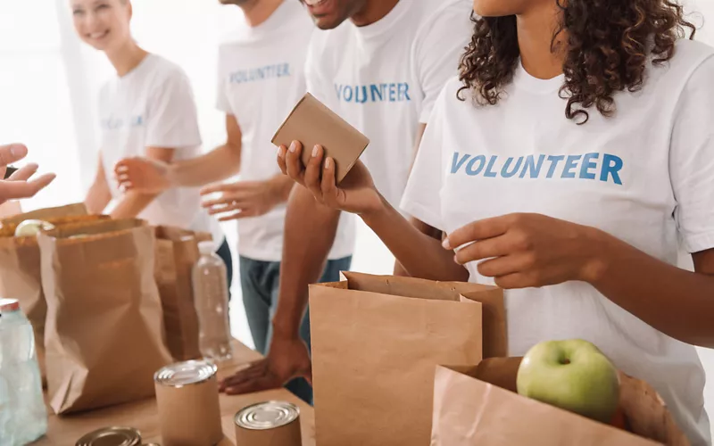 How do you make new friends? Volunteering apps for making friends but also doing some good