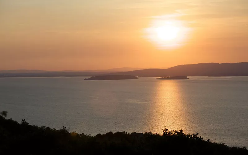 A magia do Trasimeno e das suas aldeias românticas