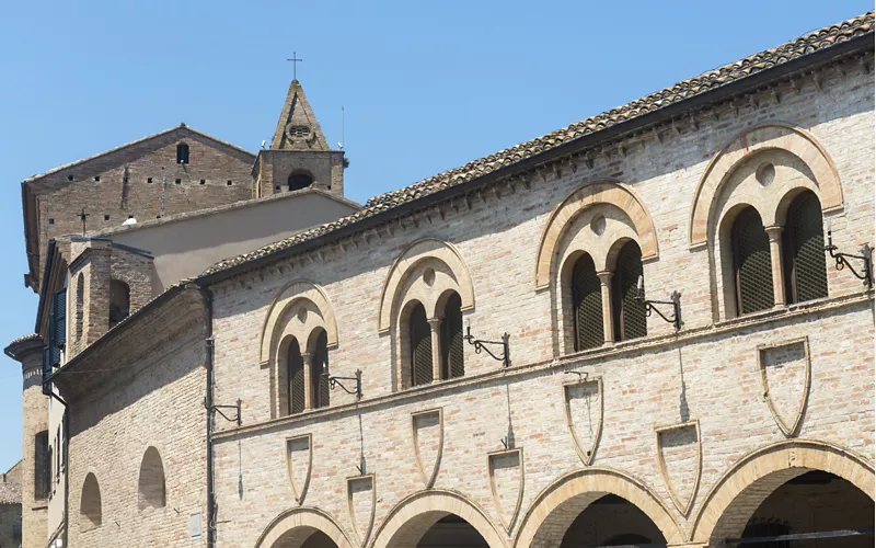 An evening at the theatre in Macerata