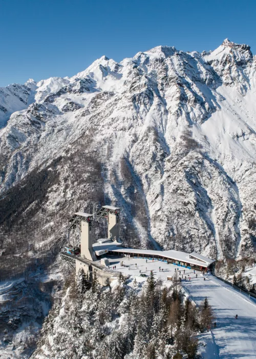 Valmalenco: skiing, nature and Europe's largest cable car