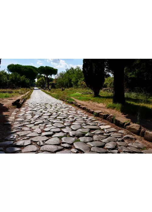 La antigua Vía Apia entre arqueología, fe y naturaleza