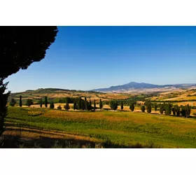 Weekend in Val d'Orcia: 10 chiese e monasteri imperdibili