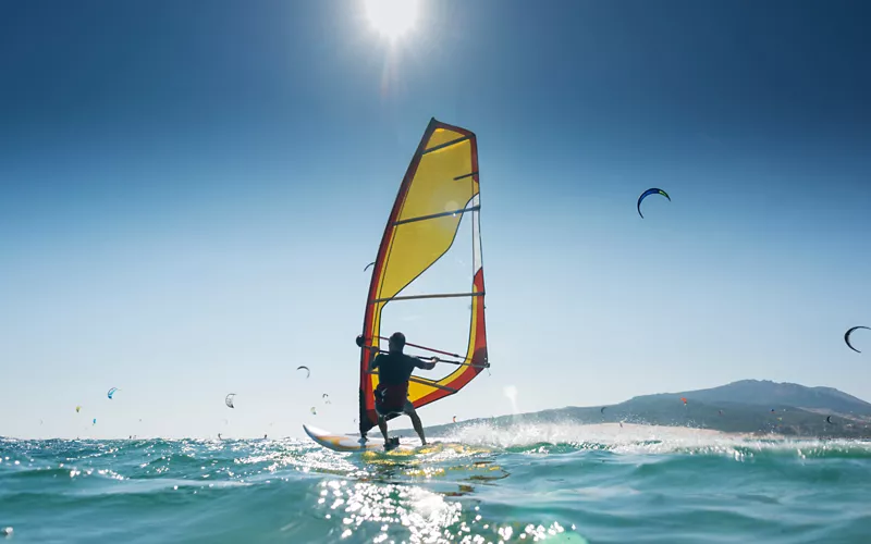 Fare windsurf in Italia