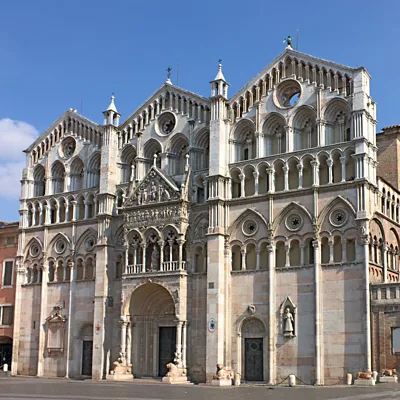 1600X1600_cattedrale_ferrara