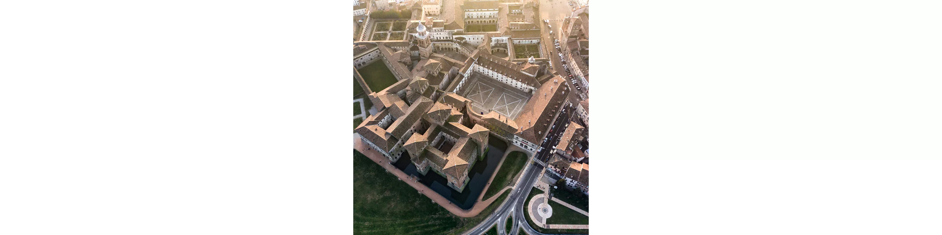 1600X1600_palazzo_ducale_mantova
