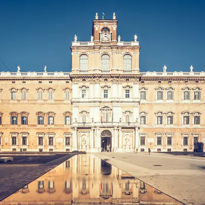 1600X1600_piazza_roma_modena