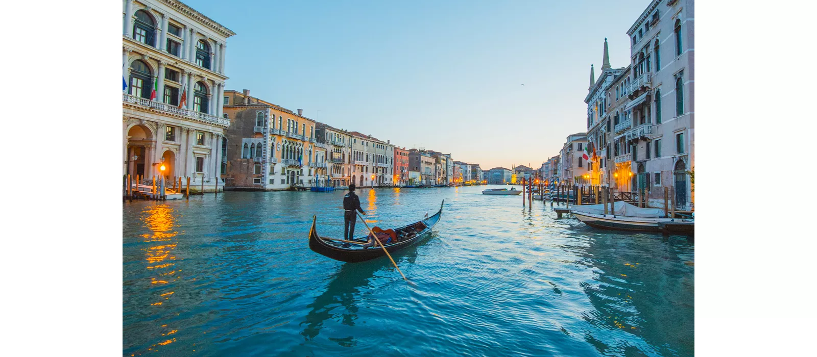 „The Tourist“: Route durch Straßen und Kanäle mit Angelina Jolie und Johnny Depp