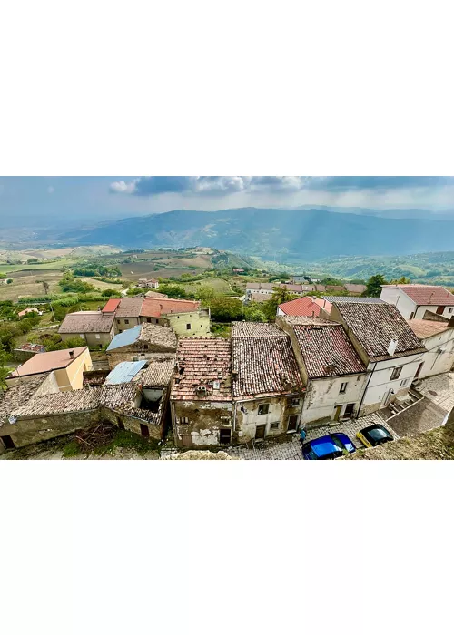 Unearth northern Basilicata and the villages of Acerenza, Venosa and Rionero in Vulture