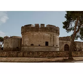 Archeologia e spiaggia: una gita di un giorno nella Puglia orientale