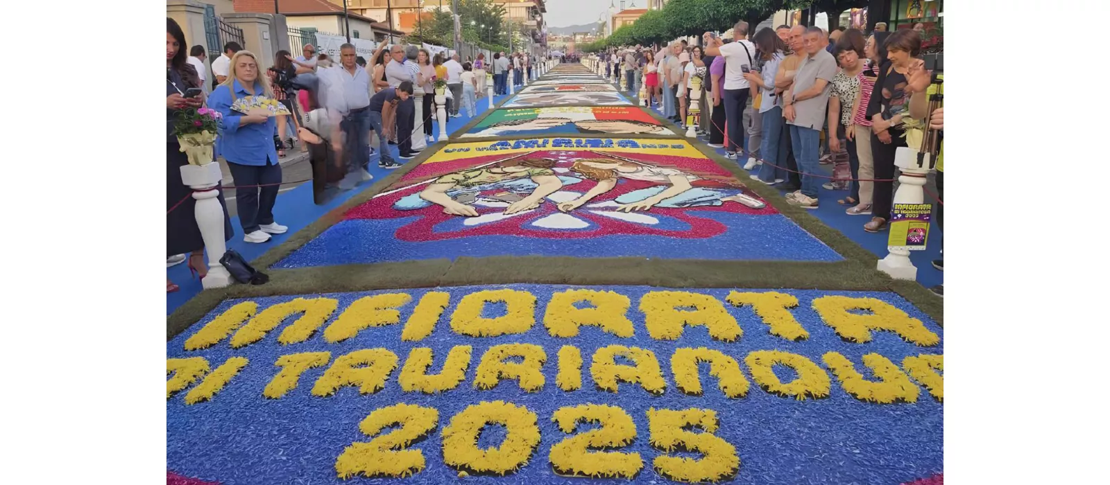 Infiorata di Taurinova