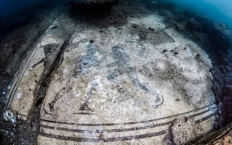 La villa avec entrée à protiro