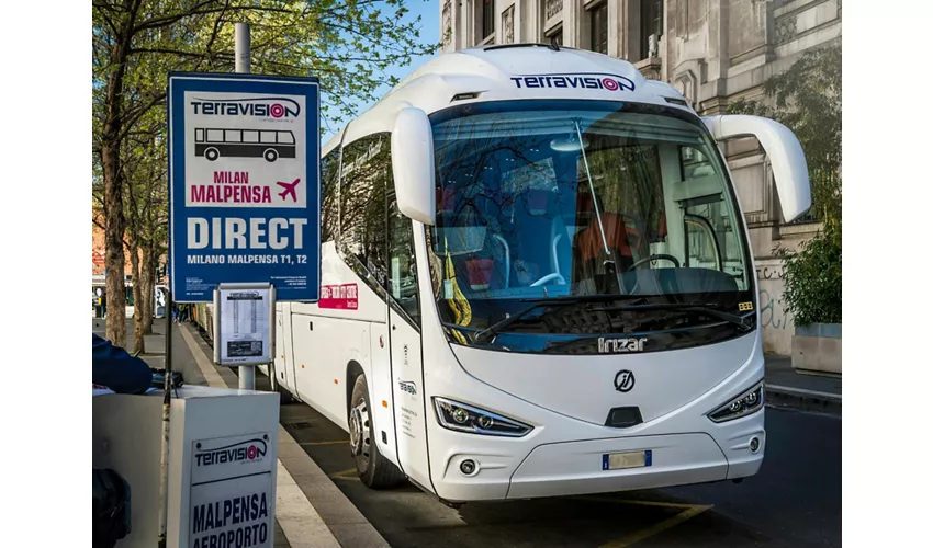 Milan: Shuttle Bus from Malpensa Airport to City Center