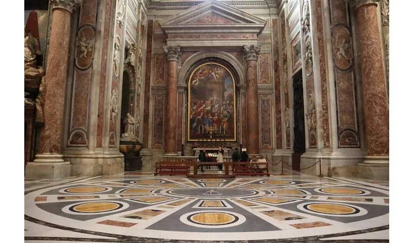 Vatican Museums & St. Peter's Basilica: Fast Track Ticket + Guided Tour