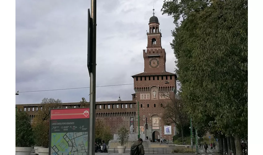 Castillo Sforzesco: Visita guiada + Piedad Rondanini