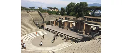 Pompei: Tour guidato senza code + pranzo + viaggio di andata e ritorno da Roma