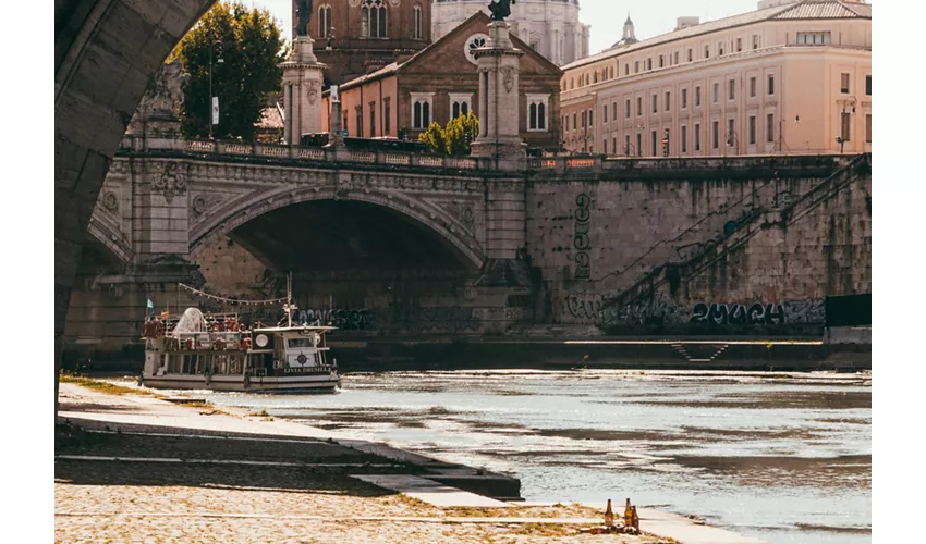 Roma: "Crucero por el Tíber "Historia de Tevere