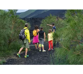 Monte Etna: Excursión guiada de un día desde Catania