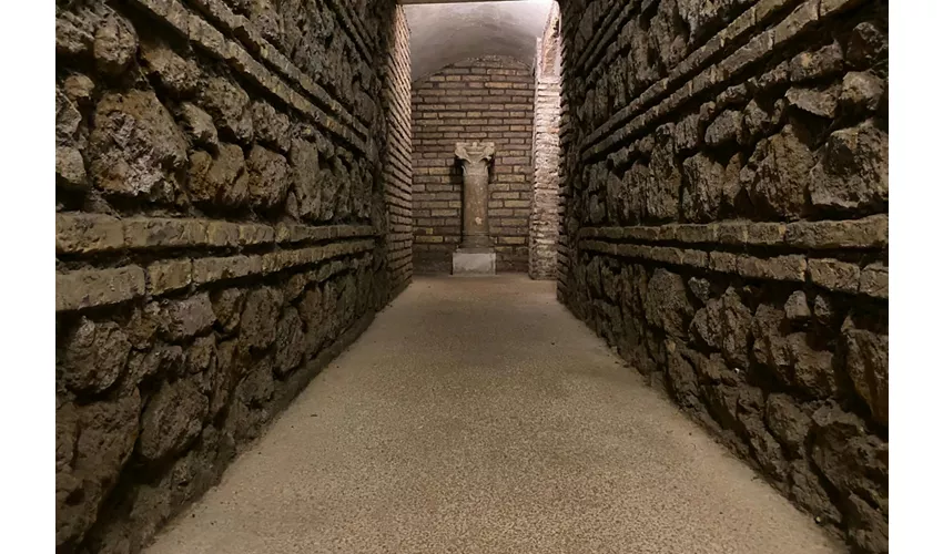 Rome Trastevere: Underground Walking Tour