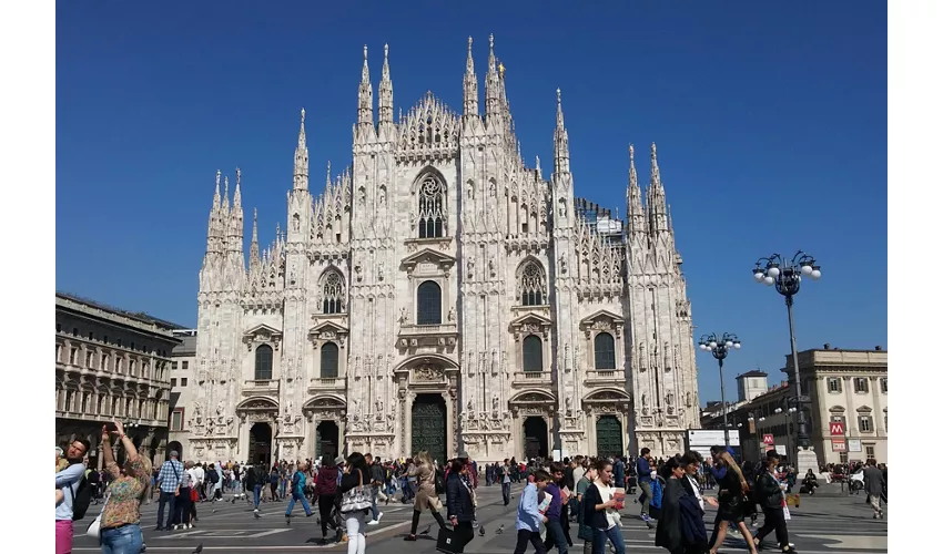 Il Duomo e il Castello Sforzesco: Visita guidata + biglietto Skip The Line