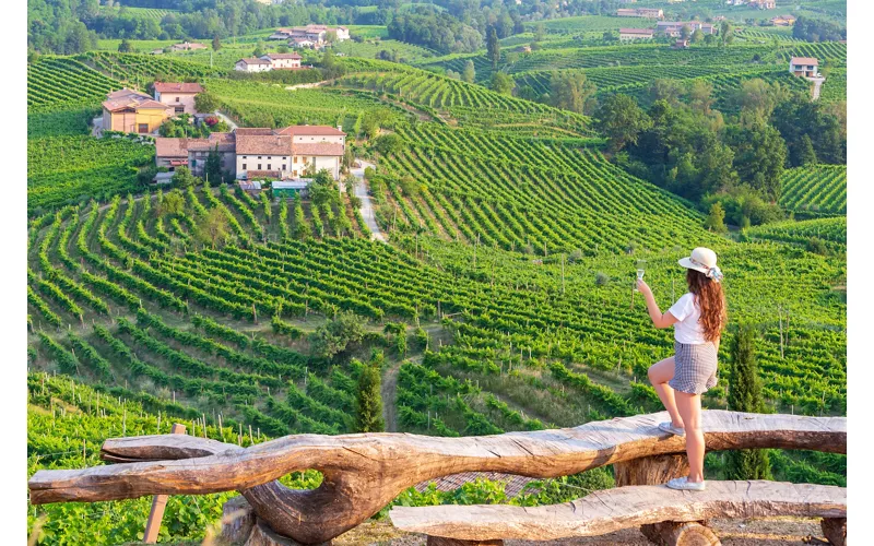 Walking the Prosecco Hills, Trekking the Prosecco Hills, Italy