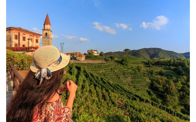 Walking the Prosecco Hills, Trekking the Prosecco Hills, Italy