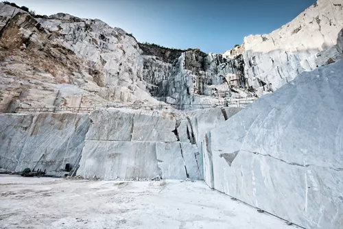 Carrara: la perla del mármol