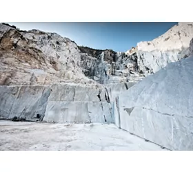 Carrara: die Perle aus Marmor