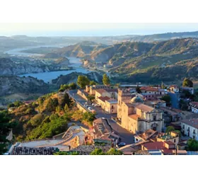 Calabria: From the Byzantines to the House of Bourbon