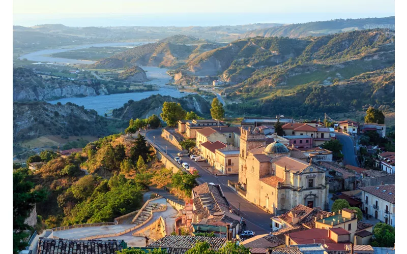 Calabria: From the Byzantines to the House of Bourbon