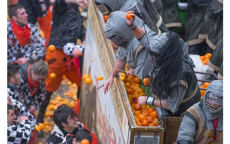 Battle of the oranges during the Ivrea Carnival in Piedmont