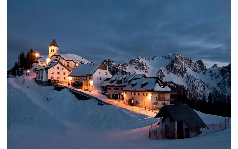 A Fiaccolata del Monte Lussari - Ano Novo em Tarvisio