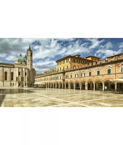 Ascoli Piceno, the city of a hundred towers and good living