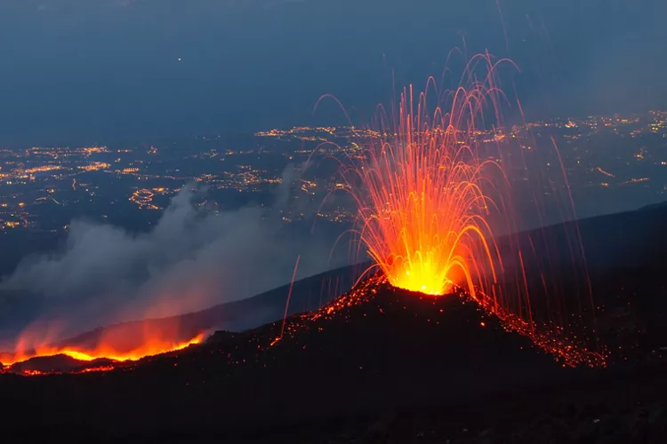 Cosa vedere sul Monte Etna: 7 tappe imperdibili