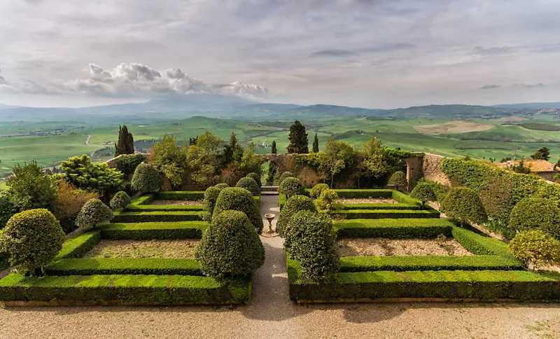 Palazzo Piccolomini - Garden