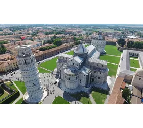Pisa e a Praça dos Milagres, joias de extraordinária beleza