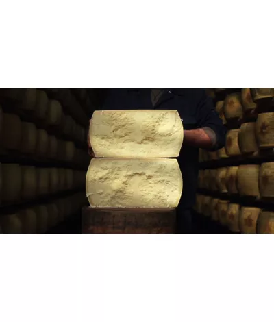 Parmigiano Reggiano: Italian Excellence