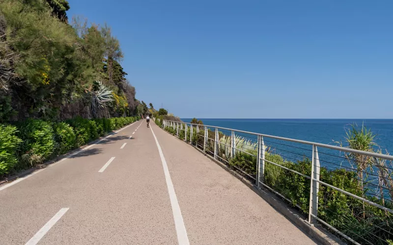 El carril bici de las flores en Liguria