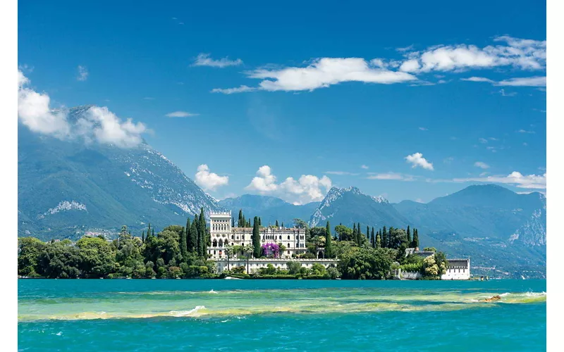 Isola del Garda , Lombardia