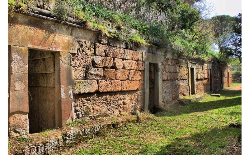 Necrópoles etruscas de Cerveteri e Tarquinia
