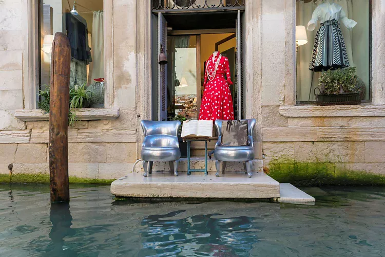 The high fashion streets in Venice