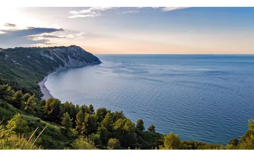 AN Riviera del Conero
