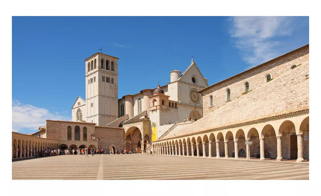 visit assisi italy