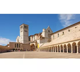 Assise, la ville sanctuaire au patrimoine historique inestimable