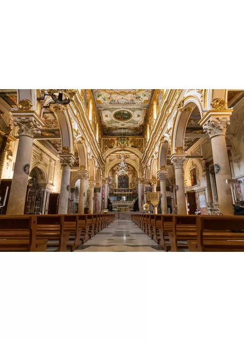 Basilica Pontificia Cattedrale di Maria Santissima della Bruna e Sant'Eustachio