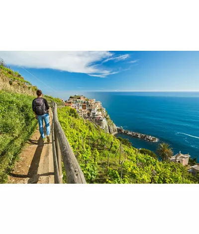 Climbing on the coastal cliffs in Liguria